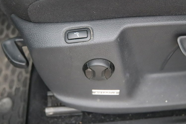 Volkswagen Touran krajowy, 1-właściciel, fa VAT, zdjęcie 21