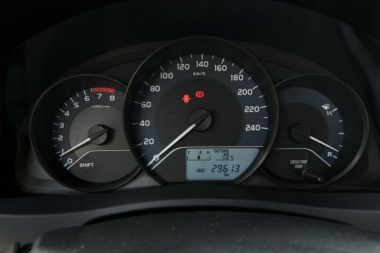 Toyota Corolla 1.6 VVTi 132KM ACTIVE + czujniki parkowania, salon Polska, gwarancja zdjęcie 13