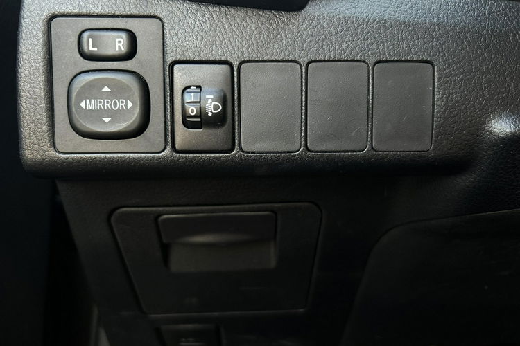 Toyota Corolla 1.6 VVTi 132KM ACTIVE + czujniki parkowania, salon Polska, gwarancja zdjęcie 16