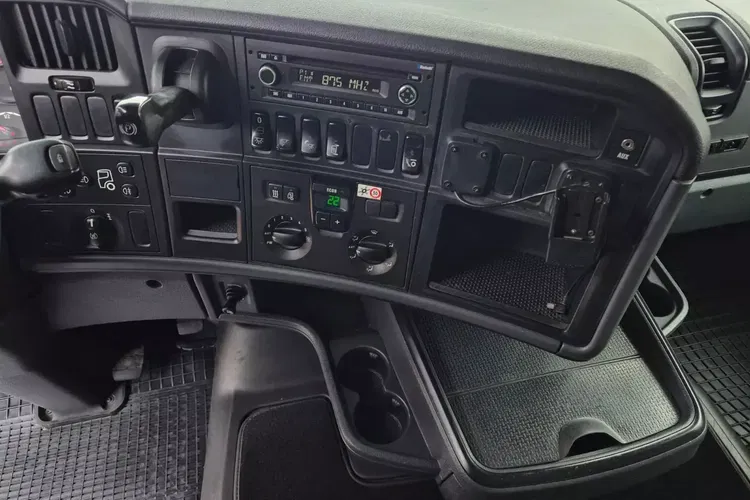 Scania R450 zdjęcie 23