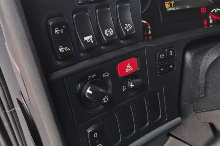 Scania R450 zdjęcie 24