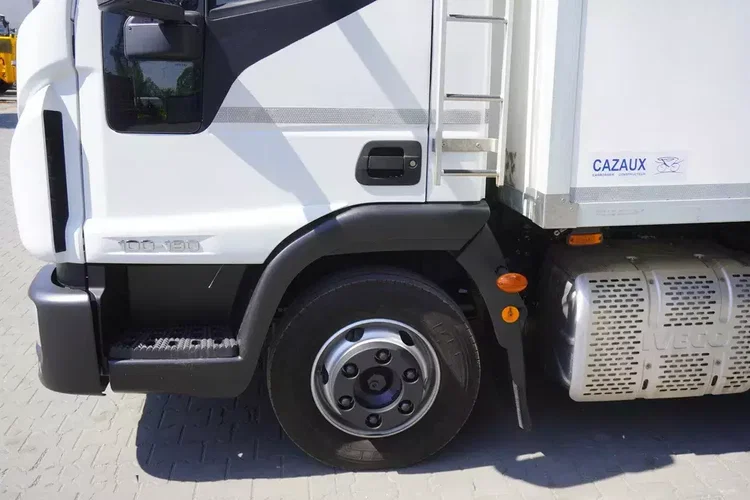 Iveco Eurocargo 100-190 4x2 E6 / Chłodnia / Dhollandia 1, 5 t zdjęcie 20