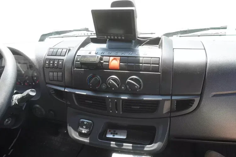 Iveco Eurocargo 100-190 4x2 E6 / Chłodnia / Dhollandia 1, 5 t zdjęcie 26