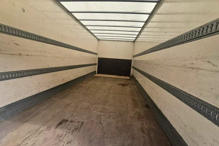 Renault D16 zdjęcie 12