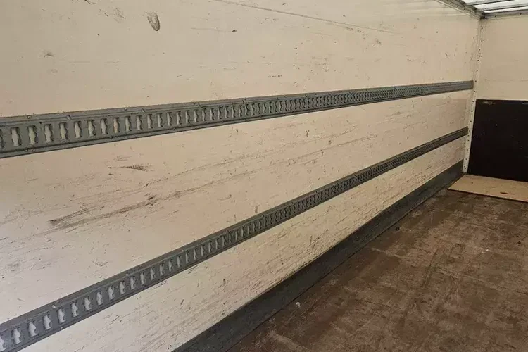 Renault D16 zdjęcie 13