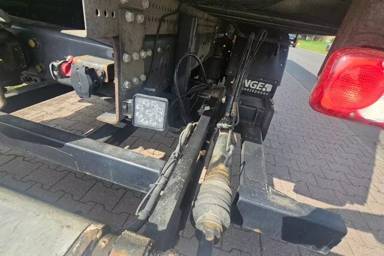 Renault D16 zdjęcie 15