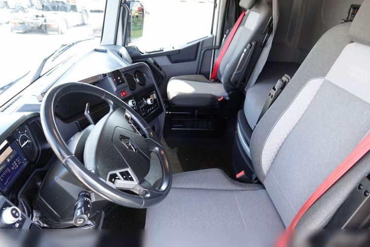 Renault / T 520 /  13 L / MEGA / LOW DECK /  RETARDER / KLIMA POSTOJOWA / PO KONTRAKCIE SERWISOWYM zdjęcie 26