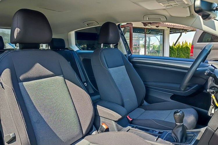 Volkswagen Golf Oryginał lakier + pełny serwis zdjęcie 15