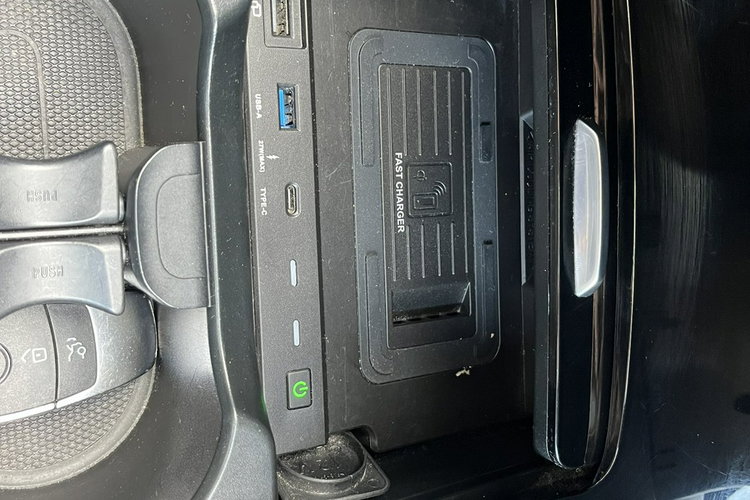 Mercedes CLA 180 1wł 100% Bez wypadek Panorama dac LED FV23% Kamera Stan Idealny zdjęcie 38