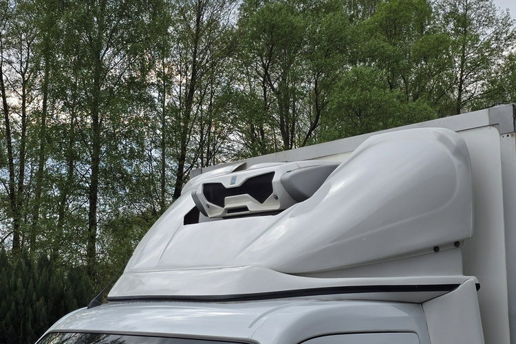 Renault Master 2.3 dCi 145 KM / Izoterma / Chłodnia ZANOTTI -20 stopni / 230V zdjęcie 16