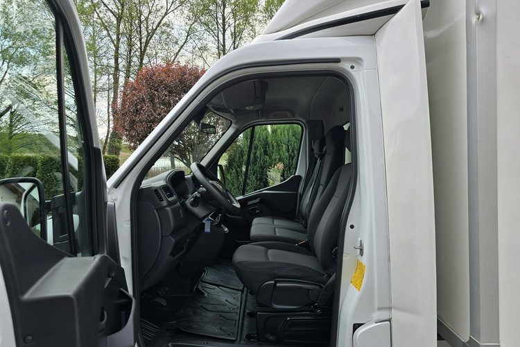 Renault Master 2.3 dCi 145 KM / Izoterma / Chłodnia ZANOTTI -20 stopni / 230V zdjęcie 8