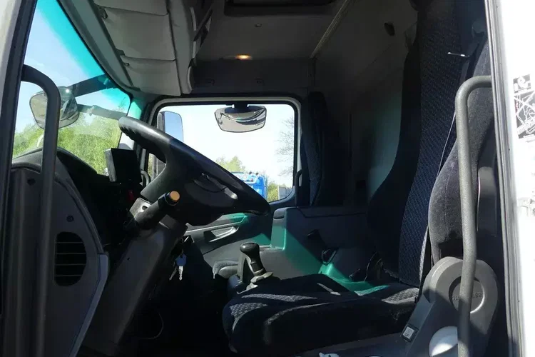 Mercedes ATEGO 1218 / KONTENER 8.20 + WINDA / / zdjęcie 22
