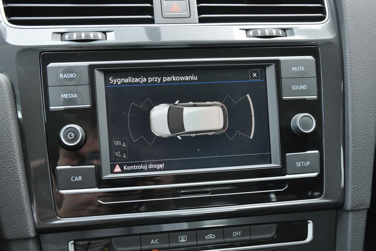 Volkswagen Golf 1.4TSI 125KM Manual-6G Comfortline Czujniki Park. Gwarancja Dealer zdjęcie 12