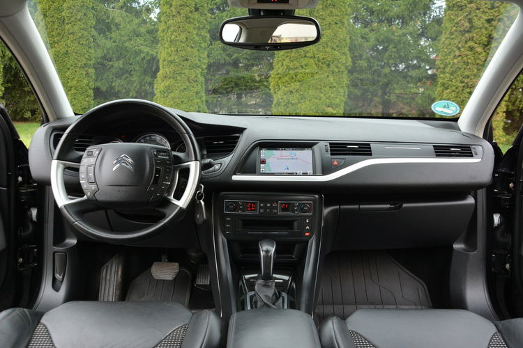 Citroen C5 Exclusive Skóry Bi-Xenon Ledy Navi Kamera Masaże Hydro z Niemiec zdjęcie 24