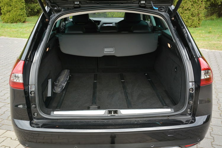 Citroen C5 Exclusive Skóry Bi-Xenon Ledy Navi Kamera Masaże Hydro z Niemiec zdjęcie 37
