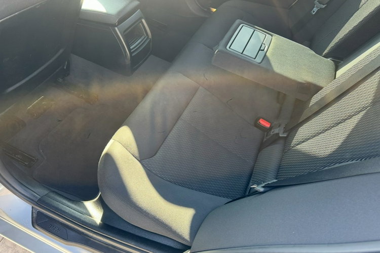 BMW 320 Bardzo zadbana - bezwypadkowa zdjęcie 13