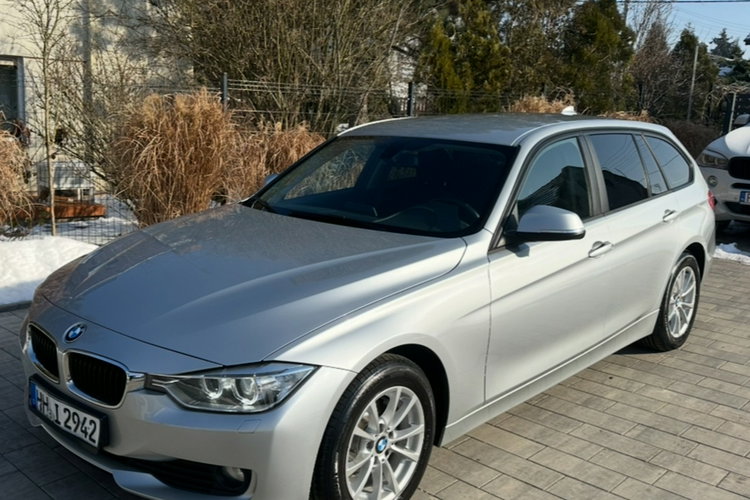 BMW 320 Bardzo zadbana - bezwypadkowa zdjęcie 20
