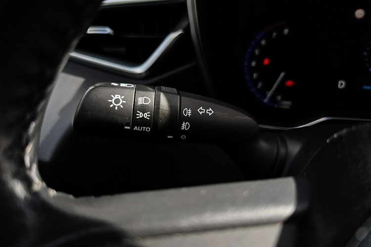 Toyota Corolla 1.6 VVTi 132KM COMFORT TECH, salon Polska, FV23% zdjęcie 31