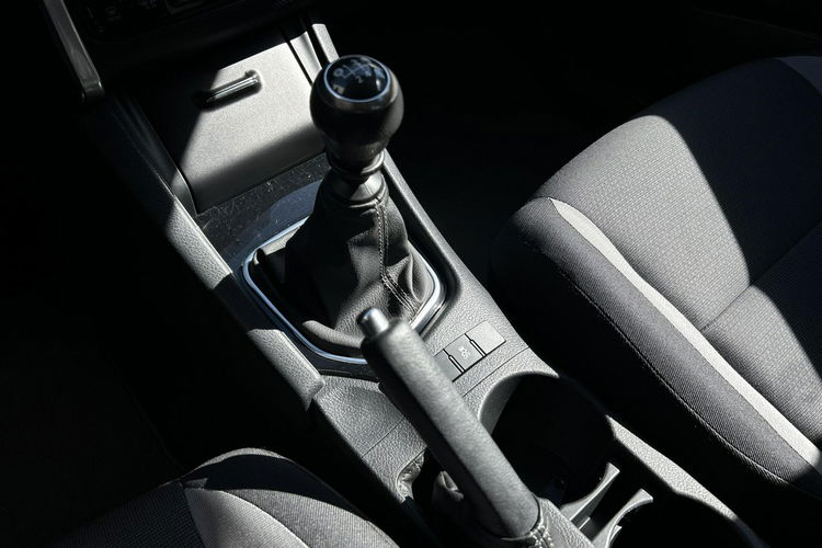 Toyota Auris 1.6 VVT-i 132KM + LPG, ACTIVE, salon Polska, gwarancja zdjęcie 21