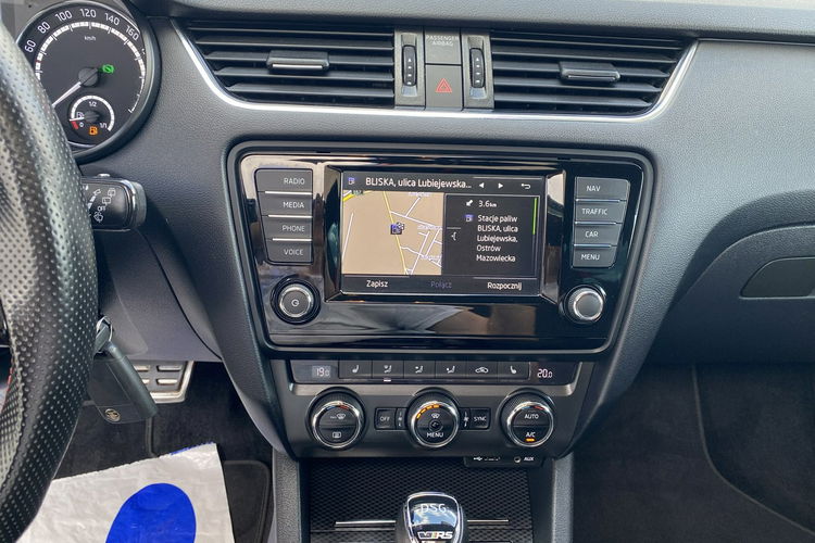 Skoda Octavia 2.0 184 KM VRS +automat+Led+BI KSENON+PANORAMA+Elekt. Klapa+Pod.Szyba zdjęcie 24