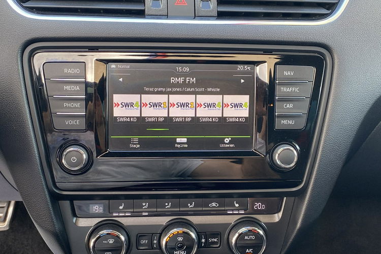 Skoda Octavia 2.0 184 KM VRS +automat+Led+BI KSENON+PANORAMA+Elekt. Klapa+Pod.Szyba zdjęcie 30