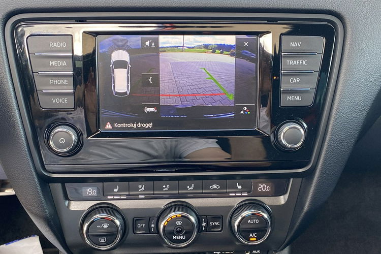 Skoda Octavia 2.0 184 KM VRS +automat+Led+BI KSENON+PANORAMA+Elekt. Klapa+Pod.Szyba zdjęcie 32