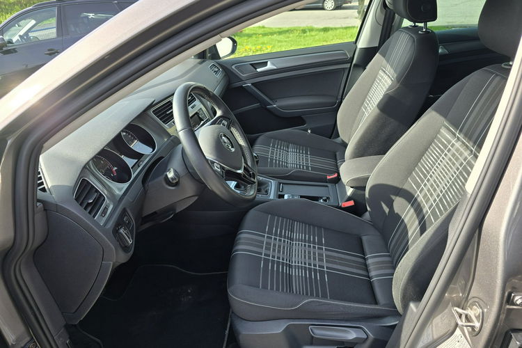 Volkswagen Golf 1.2 TSI Lounge + pełny serwis zdjęcie 10
