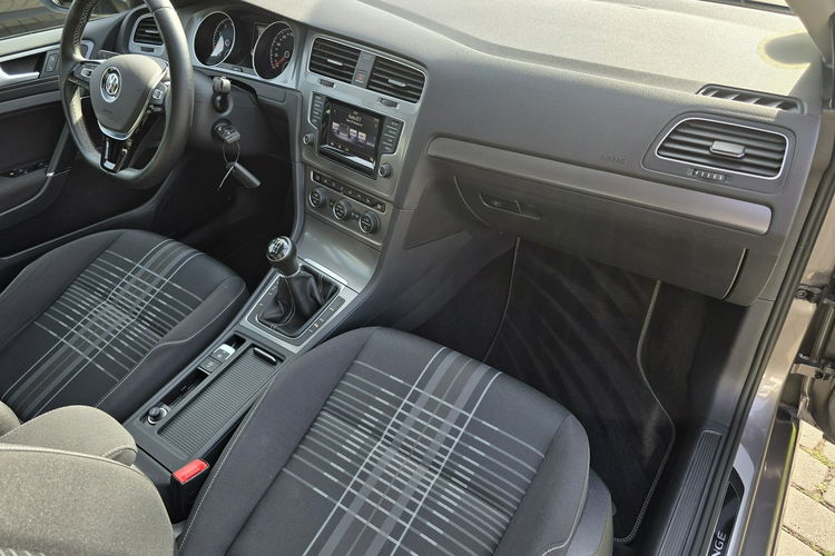 Volkswagen Golf 1.2 TSI Lounge + pełny serwis zdjęcie 12