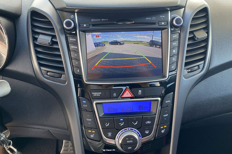 Hyundai i30 Ledy+6 biegów+podgrz. kierownica+podgrz. fotele+NAVI+Komera cofania zdjęcie 28