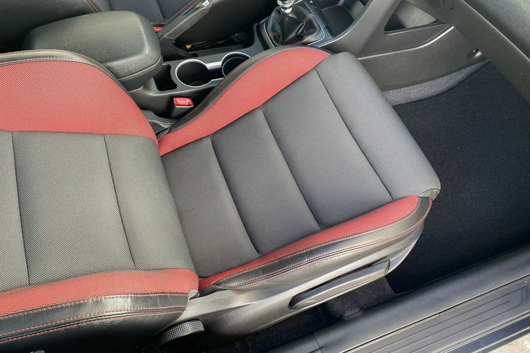 Hyundai i30 Ledy+6 biegów+podgrz. kierownica+podgrz. fotele+NAVI+Komera cofania zdjęcie 38