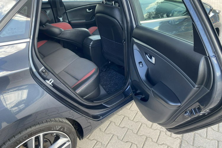 Hyundai i30 Ledy+6 biegów+podgrz. kierownica+podgrz. fotele+NAVI+Komera cofania zdjęcie 39