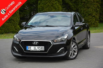 Hyundai i30 Fastback Navi Ledy Grzana Kierownica Asysten pasa 1-ręce ASO