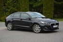 Hyundai i30 Fastback Navi Ledy Grzana Kierownica Asysten pasa 1-ręce ASO zdjęcie 10