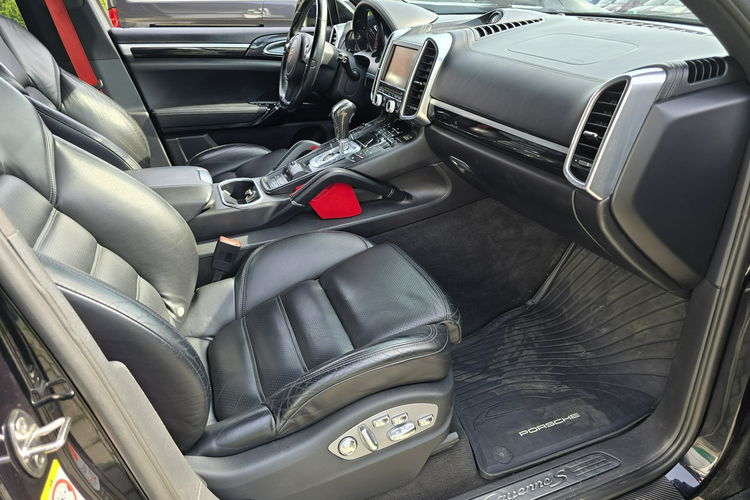 Porsche Cayenne S Black Edition zdjęcie 10