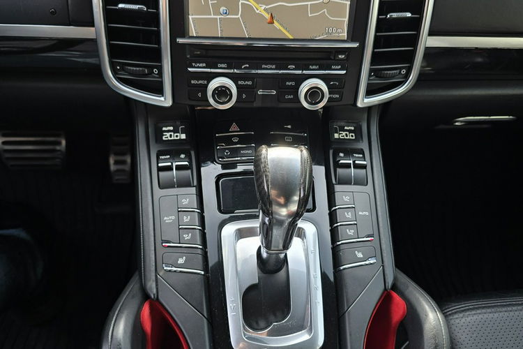 Porsche Cayenne S Black Edition zdjęcie 15