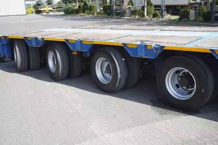 GOLDHOFER STZ-L6-62/80 / 6 osi / 61 t ładowności / Odstępstwa zdjęcie 13