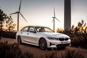 BMW BMW 318i Sport Line aut