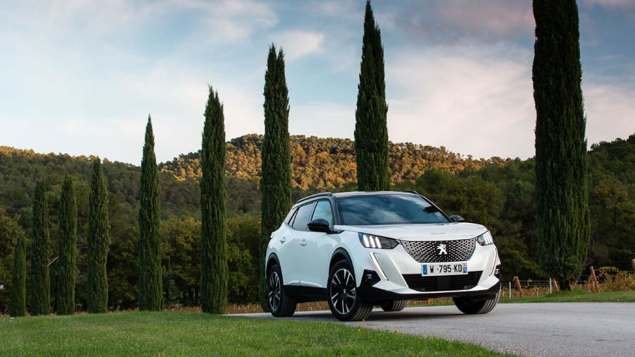 PEUGEOT 2008 1.2 PureTech GT S&S EAT8 zdjęcie 