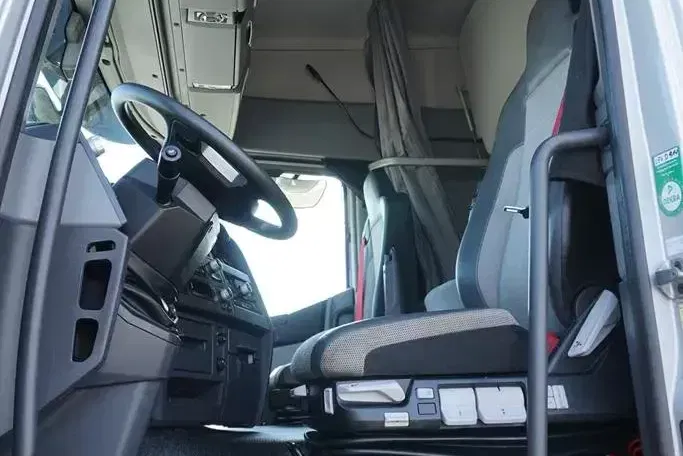 Renault T 430 / ACC / E 6 / FIRANKA / 18 PALET / ŁAD. 8820 KG zdjęcie 7