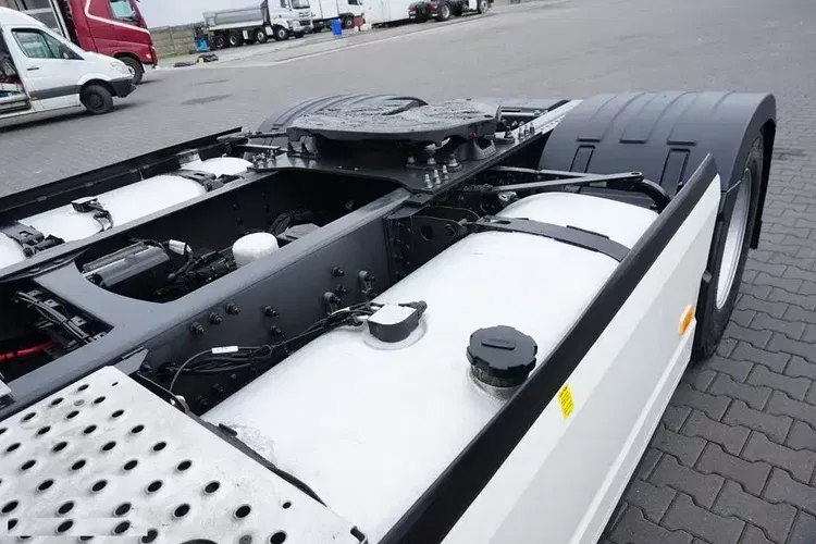 Volvo FH / 460 / I – SAVE / XL / EURO 6 / ACC / I -COOL / NOWY MODEL zdjęcie 36