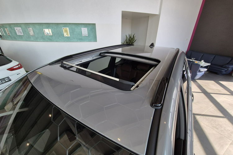 Subaru Forester Forester First Edition 2.0 e-Boxer - Platinum 8 Lat Gwarancji / DEMO zdjęcie 30