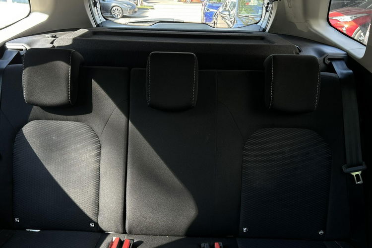 Dacia Duster 1.5 dCi 115KM COMFORT 4WD, salon Polska, FV23% zdjęcie 29