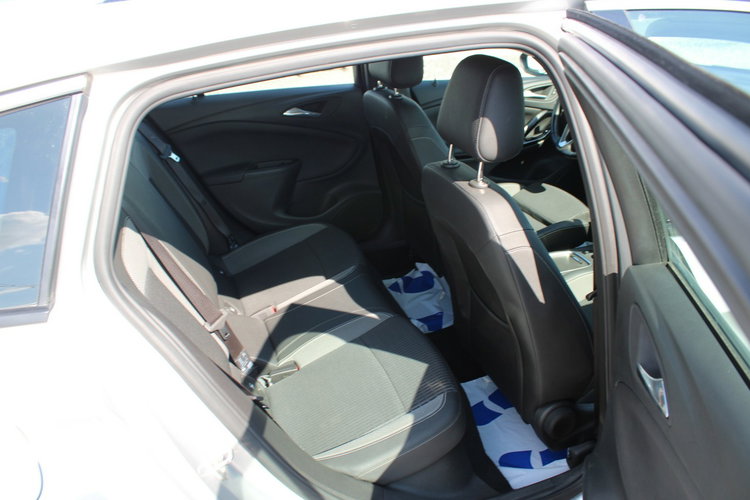Opel Astra 1.2 145HP Elegance Gwarancja Led zdjęcie 24