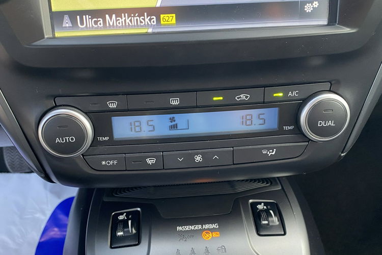 Toyota Avensis +Navi+RADAR+Kamera cofania+Podg. Fotele+System PCS+System LDA zdjęcie 27