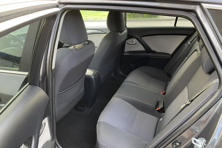 Toyota Avensis +Navi+RADAR+Kamera cofania+Podg. Fotele+System PCS+System LDA zdjęcie 38
