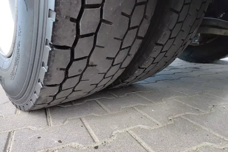 Scania R450 / EURO 6 BEZ EGR / RETARDER / STANDARD / zdjęcie 18