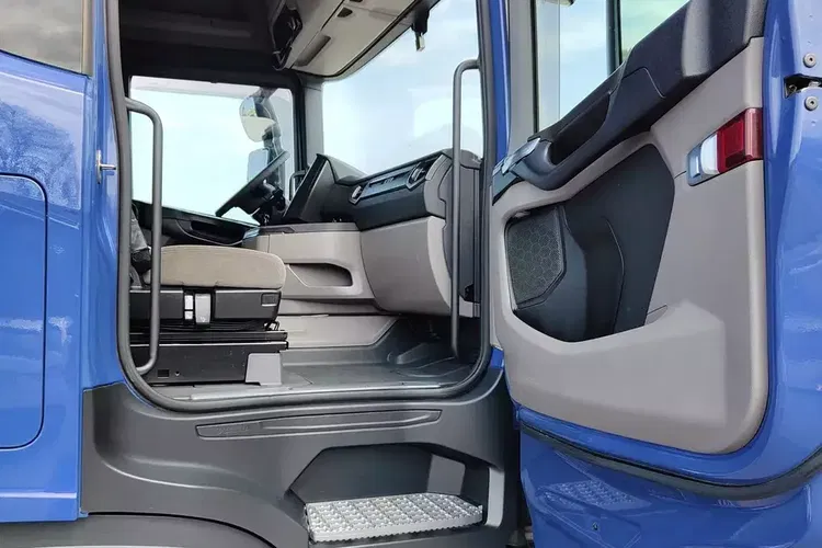 Scania R450 / EURO 6 BEZ EGR / RETARDER / STANDARD / zdjęcie 22