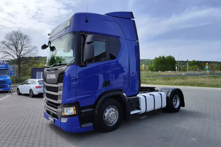Scania R450 / EURO 6 BEZ EGR / RETARDER / STANDARD / zdjęcie 4