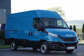 Iveco DAILY 2.3 D / BLASZAK / 2021 ROK / SPROWADZONY / PO KONTRAKCIE SERWISOWYM