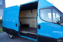 Iveco DAILY 2.3 D / BLASZAK / 2021 ROK / SPROWADZONY / PO KONTRAKCIE SERWISOWYM zdjęcie 22